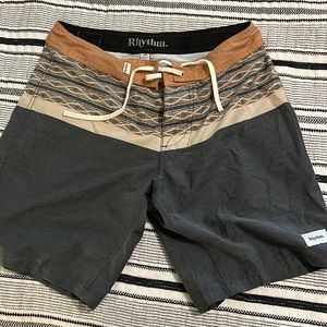 Authentic Rhythm Mens Board Shorts S30 17inseam